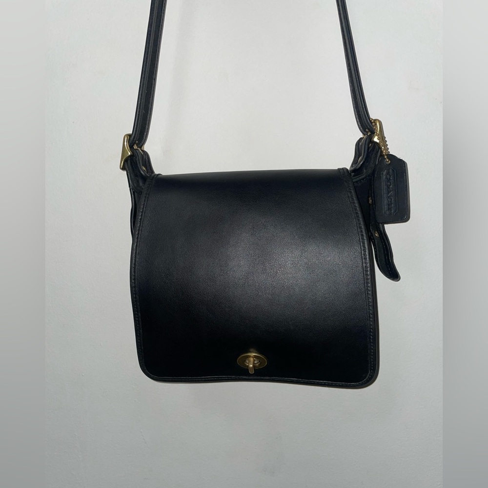 Vintage Coach LEGACY COMPANION FLAP BLACK USA